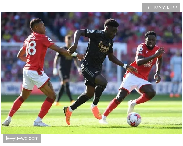 英超激战再燃伦敦体育场,巅峰对决点燃球迷激情 英超激战再燃伦敦体育场,巅峰对决点燃球迷激情