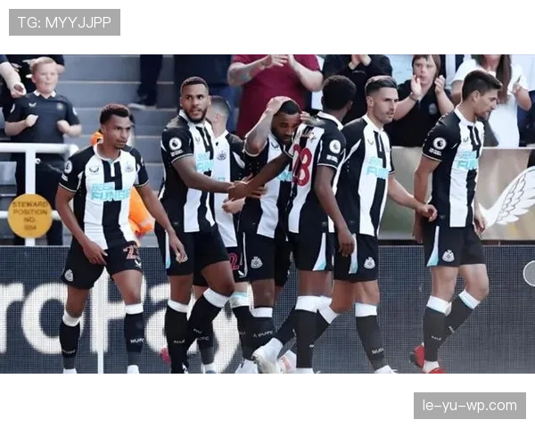 纽卡斯尔伤病潮加剧，主帅临危受命迎战新赛季挑战