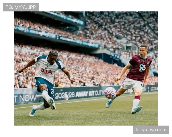 英超中场传球榜风云再起：顶级组织者激烈角逐引关注