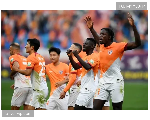 中超新赛季阵容初定,夺冠热门球队引关注 中超新赛季阵容初定,夺冠热门球队引关注