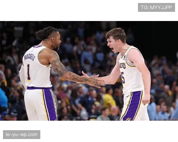 奥斯汀·里夫斯无球跑动提升投篮效率显著拉开与队内射手差距