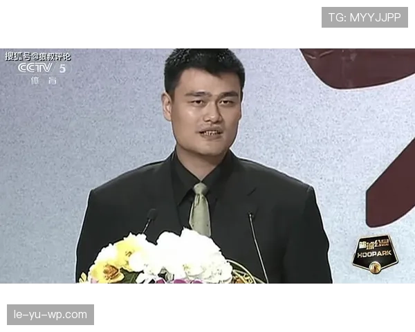 姚明退役后住上海老洋房，早餐吃三明治配黑咖啡，和NBA时期喝蛋白粉的日子像两个人